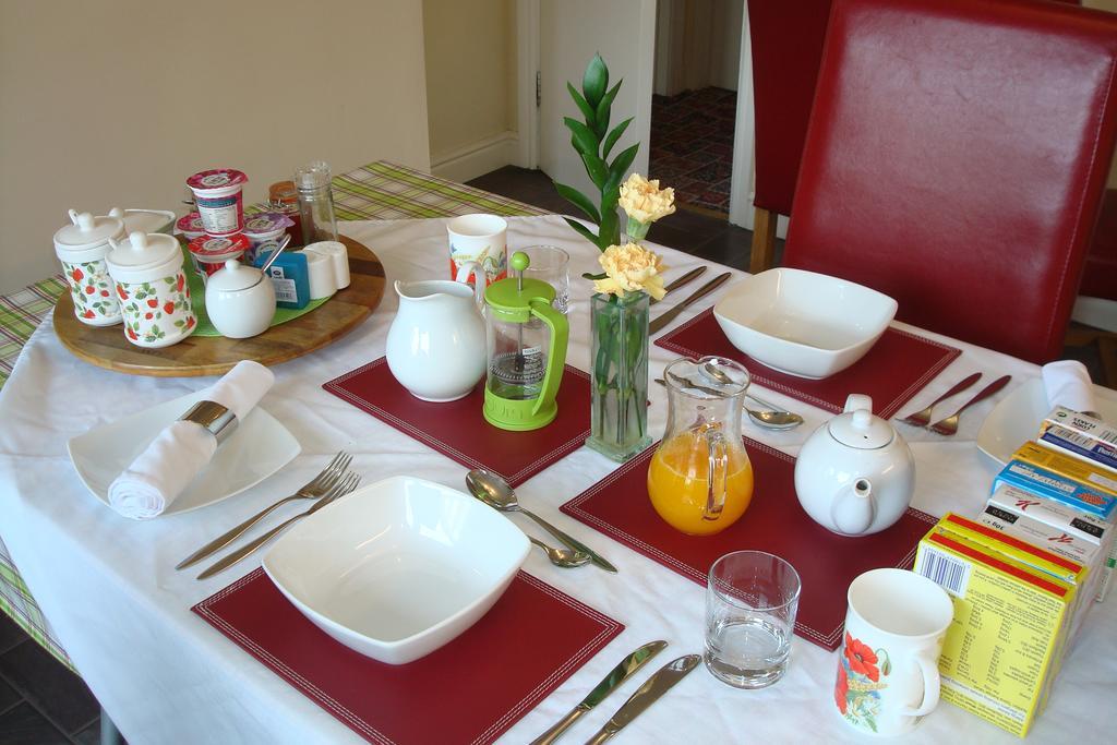 Talybont B&B Aberystwyth Tal-y-bont  Ngoại thất bức ảnh